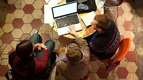 5 Startup Copywriting Tips to Entice Customers