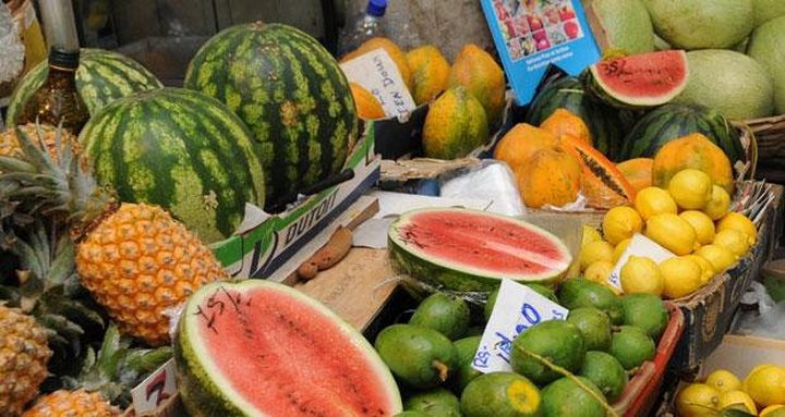Local Fruit:  Up To Rs 500...