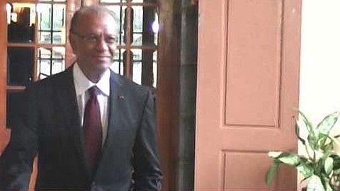 Ramgoolam Soumet sa Démission au Président de la République