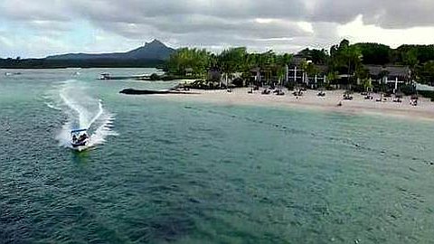 «L’Ultra-Luxe» De l’Hôtellerie Mauricienne Sur TF1