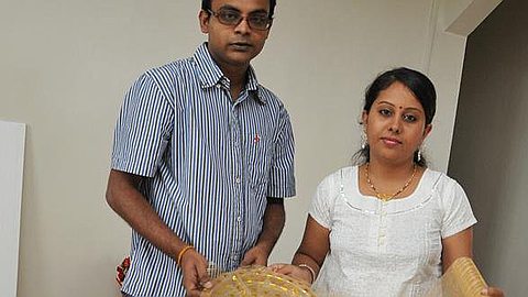 Work at Home: Success for the Couple Bauhadoor
