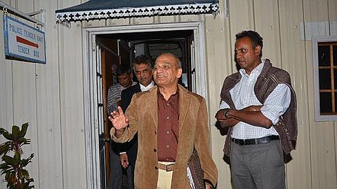 Will Reza Issack Resigned as PPS Today?