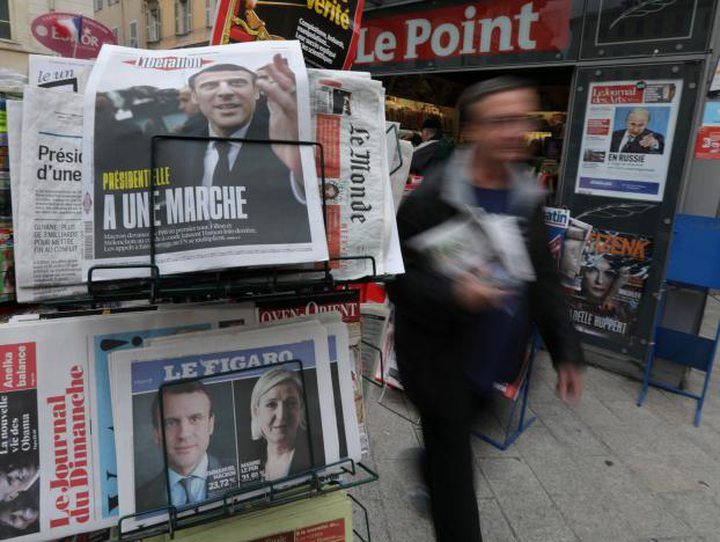 French election: Le Pen aide slams Macron