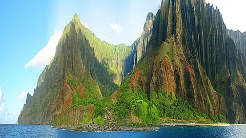Picture of the Day: Jagged Cliffs of Na Pali