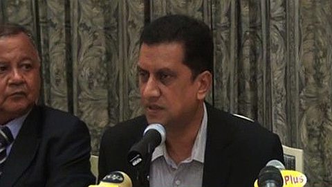 Sangeet Fowdar Claque la Porte du MMM