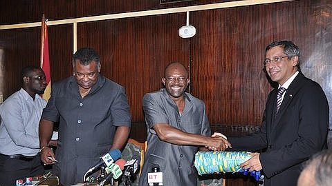 Mauritius Veep Hands Over Investment Deal to MoFA