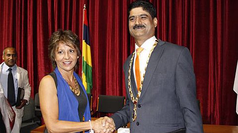 Atmaram Sonoo, Elu Maire: «Faire de Quatre-Bornes une Ville Touristique»