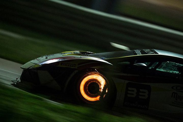Picture of the Day: Lamborghini Braking at High Sp