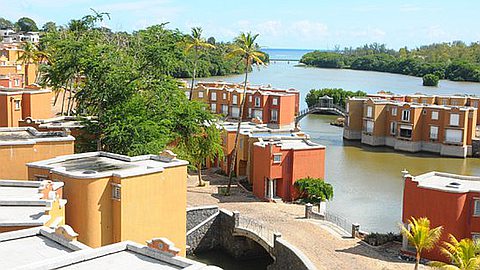 Port Chambly Selling Villas RES to Pay Debts