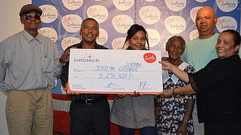 Loto: un Groupe de Voisins à Quatre-Bornes Remporte Rs 5,2 Millions