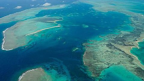 Au Large De Saint-Brandon : Naufrage d’un Bateau de Pêche