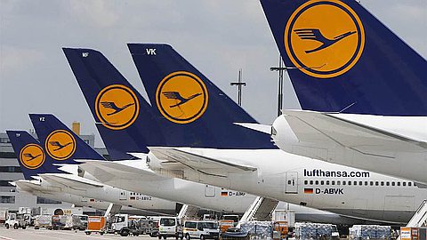 Lufthansa, Air Berlin Cut Flights on German Airport Strike