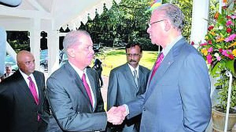 Mauritius and Seychelles Sign Historical Marine Agreement