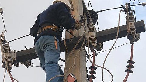 Lightning in the Blackout Plunges Mauritius: 65% of CEB Clients Connected at 15:00