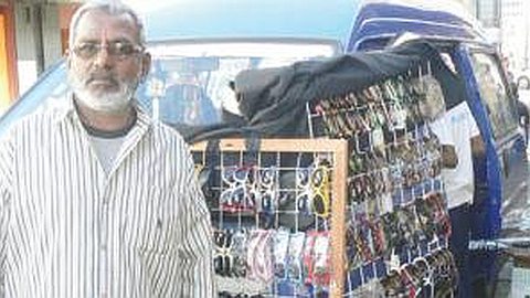 Feroz Beegum (Small Traders Association): "Making Farquhar Street A Pedestrian Road"