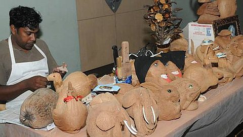 Launching Software for Accounting, Small and Medium Enterprises