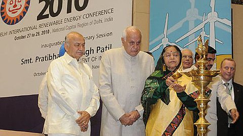 Renewable Energy: An Indian Minister in Mauritius with Series of Agreements