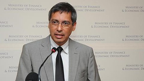 Politique Monétaire: «Je rejette les Attaques du Ministère des Finances» dit Bheenick