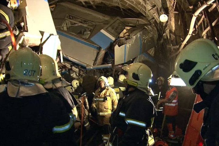 At Least 21 Dead in Moscow Subway Crash