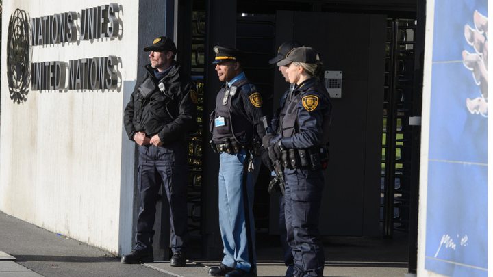 Geneva Police Hunting 5 Suspects Related to Paris 