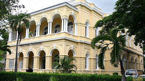 Des Meubles Centenaires Disparaissent du Musée de Port-Louis
