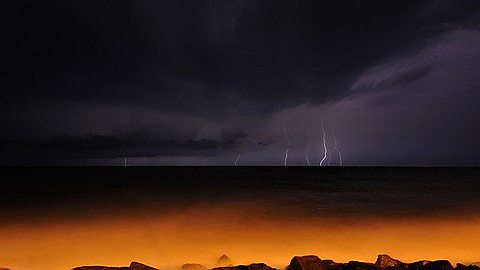 Picture of the Day: Surreal Bay of Bengal