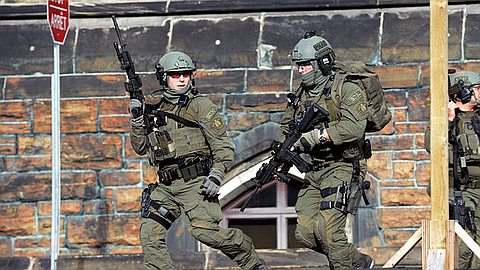 After Shooting, Fear and Anxiety Take Over Ottawa