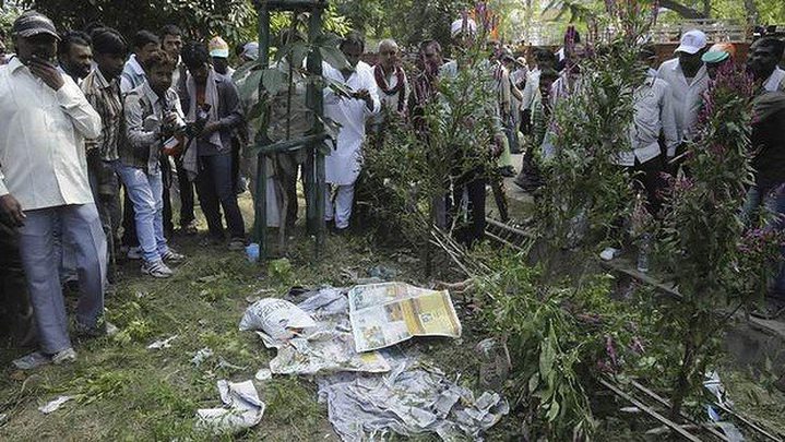 Bombs Kill 5 Before Rally for Indian PM Candidate 