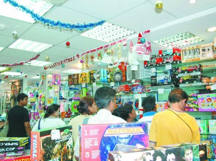Trade: Orders Decline For Christmas And New Year