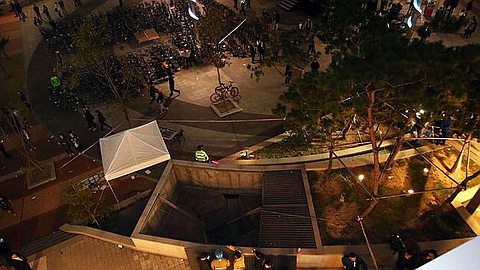 Fans at South Korean Pop Concert Plunge into Ventilation Shaft, 16 Dead
