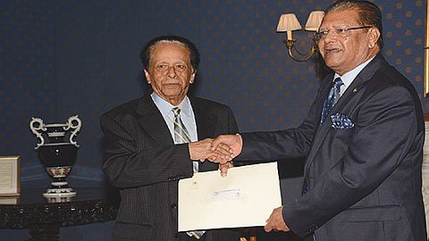 SAJ Officiellement Installé Comme PM