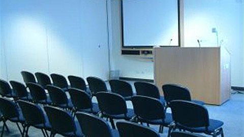 Three Ways to Handle Presentation Disruptions