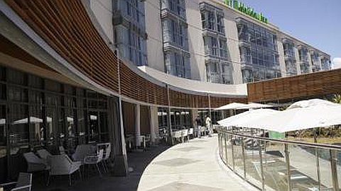 Holiday Inn Opens in Mauritius