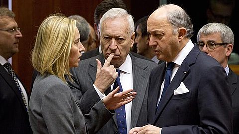 E.U. Imposes New Sanctions on Russian Officials, Stops Short of Tougher Penalties