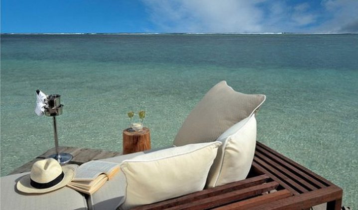 Luxury St Regis Resort Opens on Mauritius